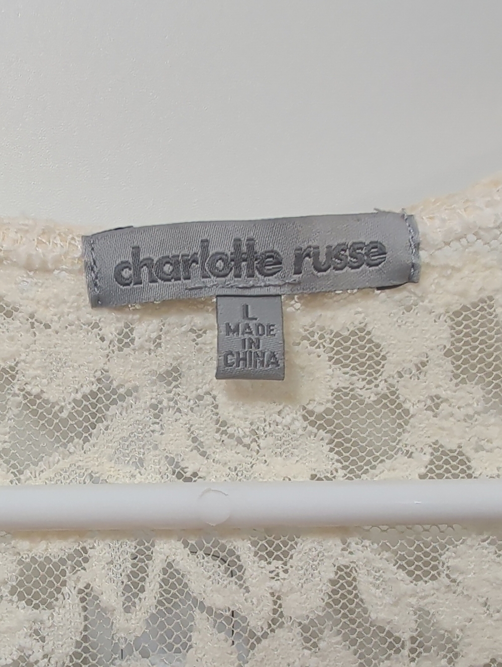 Charlotte Russe Black & Cream Striped Top Size Large - Picture 2 of 6